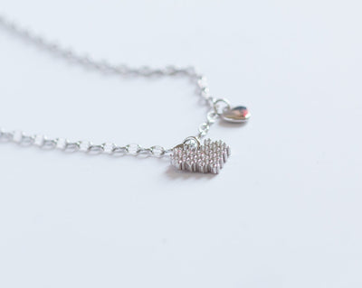 N O L O - "PIXEL L O V E" 8 bit Heart Necklace