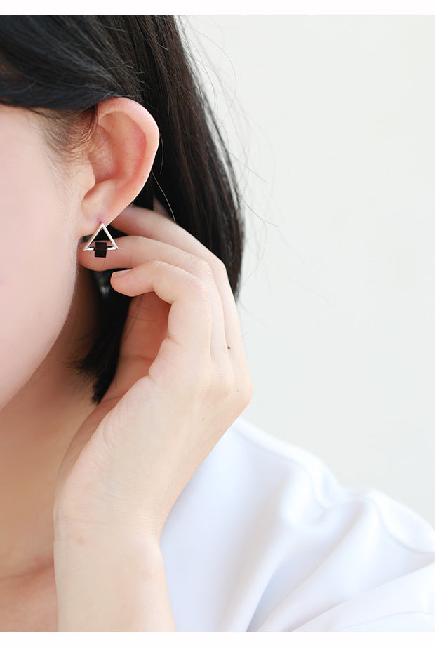 925 Sterling Silver Minimalist Triangle Black Earring