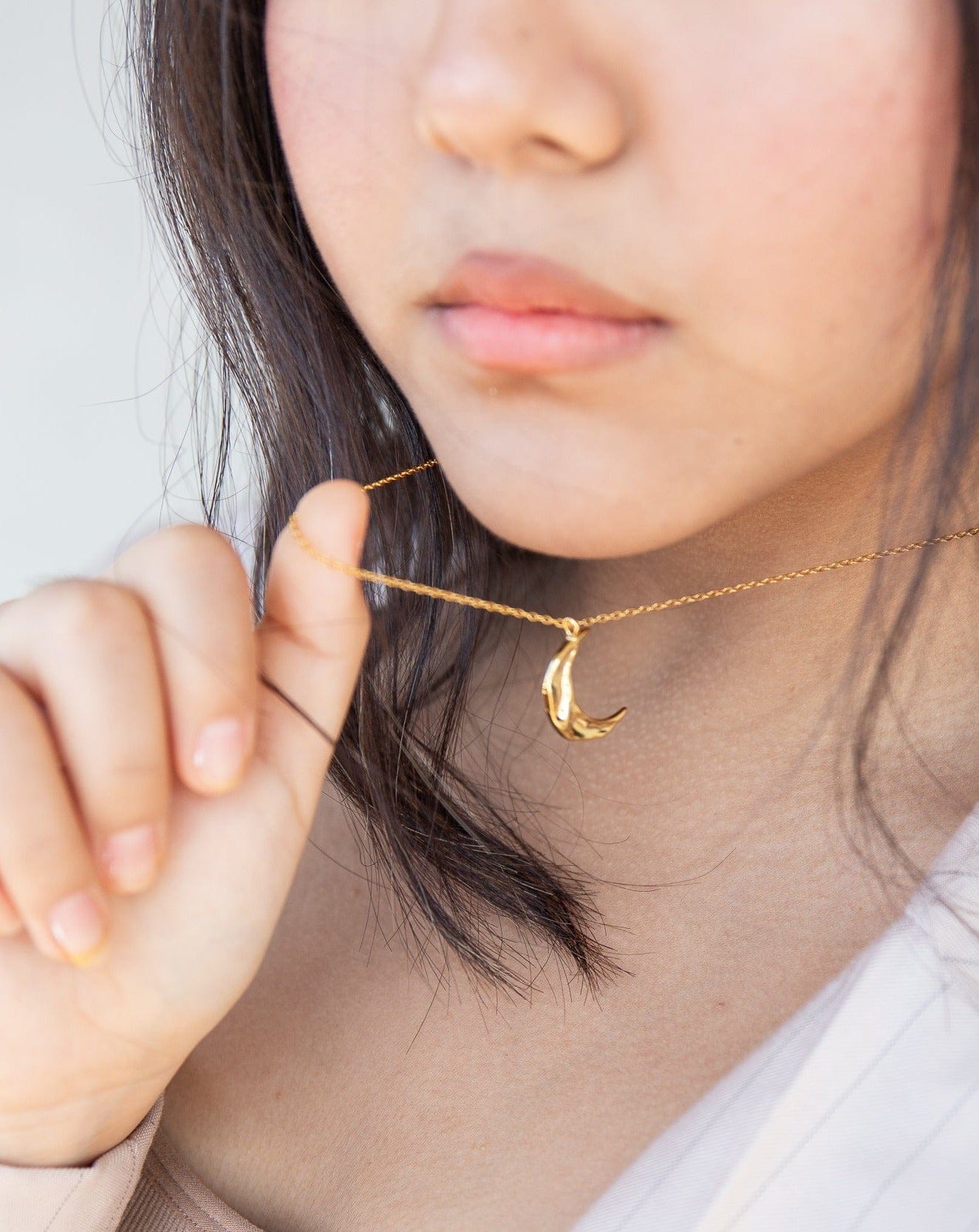 Mingma wearing 18k gold plated sterling silver nolo liquid luna dainty chain link necklace