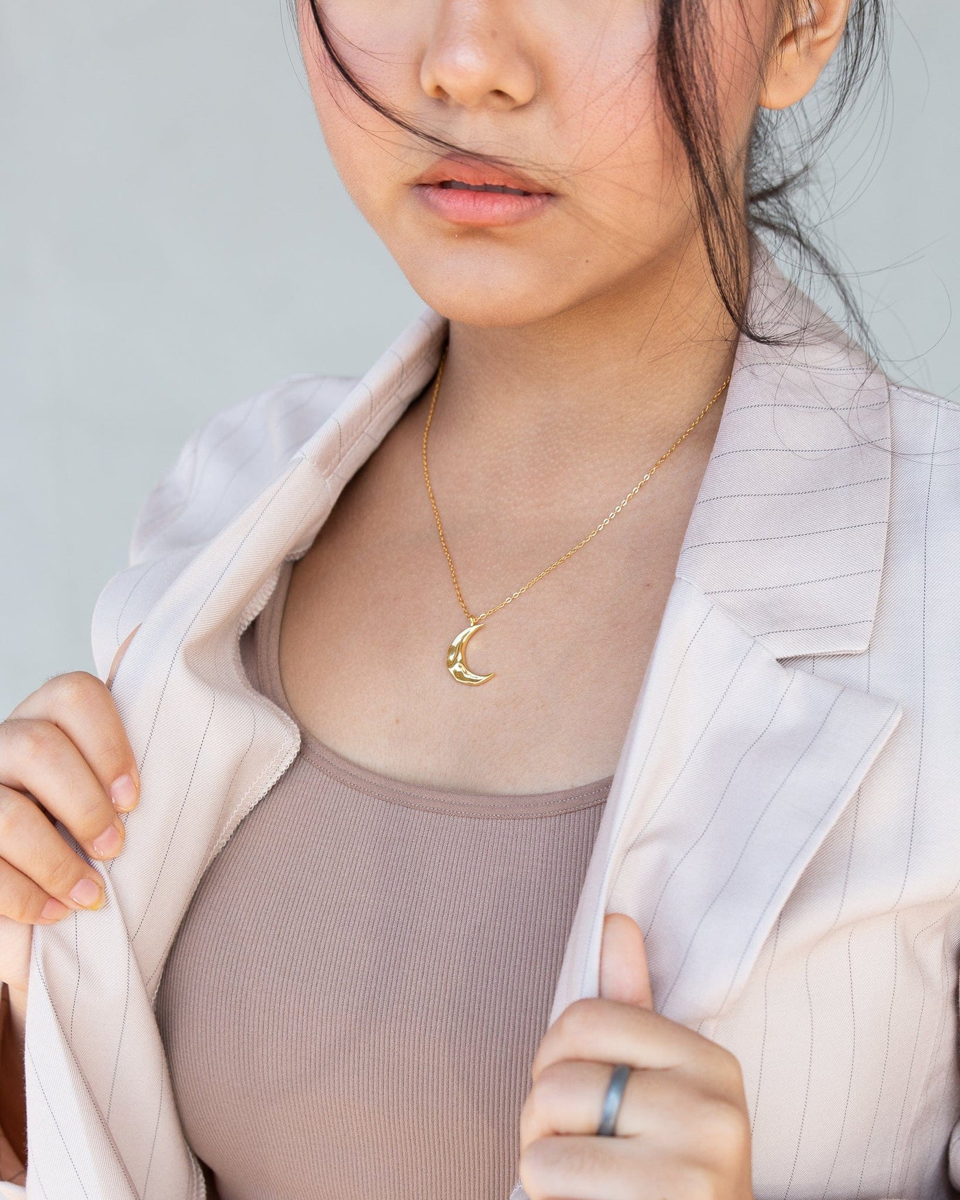 Mingma wearing 18k gold plated sterling silver nolo liquid luna dainty chain link necklace