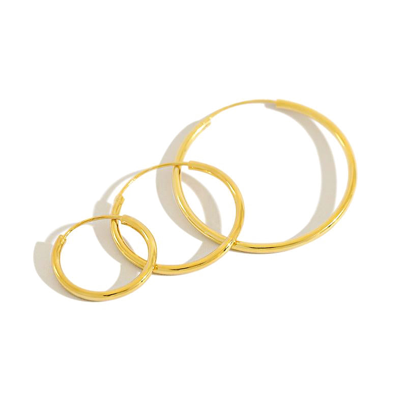 Minimalist Plain Circle Hoop Earrings In 18K Gold Plated Sterling Silver