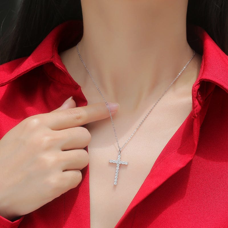 woman wearing nolo moissanite 925 sterling silver beautiful cross necklace